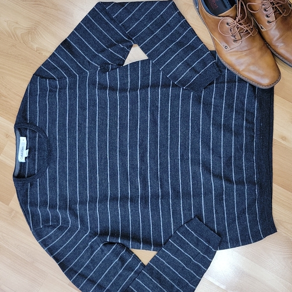 Calvin Klein Other - Calvin Klein Men's Merino Wool Blend Sweater